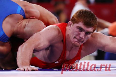 Россиянин Евлоев завоевал золотую медаль в греко-римской борьбе на Олимпиаде. Россиянин Муса Евлоев завоевал золотую медаль в греко-римской борьбе на Олимпиаде в Токио. В финальном поединке в весовой категории до 97 килограммов спортсмен из России встретился с представителем Армении Артуром Алексаняном. Поединок завершился со счетом 5:1 в пользу Евлоева.