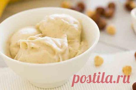 Мороженое из бананов и йогурта - на десерт vse-o-ede-online.ru Мороженое из бананов и йогурта. Приятный охлаждающий десерт без лишних калорий. В десерте отсутствуют сливки, вкус получается нежный