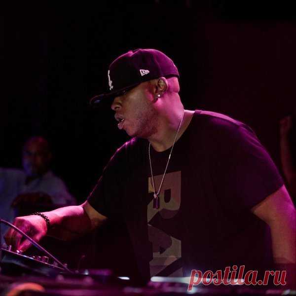 Mike Dunn 15 To The Head, No Cover Up Chart » MinimalFreaks.co