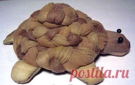 Черепаха из старых колготок
