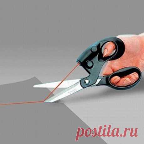 Amazon.com: 1Pcs Useful Sewing Laser Scissors Cuts Straight Fast Laser Guided Scissors Laser Scissors Light Scissors Laser Household Items: Home Improvement