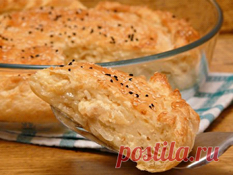 Пирог с луком и яйцом в духовке