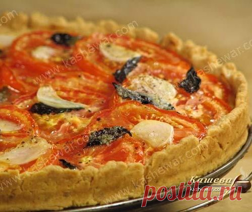 Пирог с помидорами и базиликом.