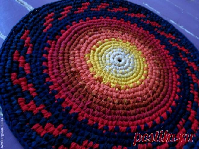 Лоскутное шитье - круглые коврики. ШЬЕМ или ВЯЖЕМ? | Наши руки не для скуки | Яндекс Дзен