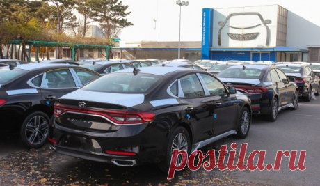 На родине Hyundai: новый Grandeur, заводы, и "снимать запрещено"! Приглашение посетить родину Hyundai пришло совершенно неожиданно, но программа обещала быть насыщенной и интересной: R&D центр, Hyundai Motorstudio, завод Asan... Поэтому InfoCar.ua долго раздумывать не стал! Как всегда, протерли линзы объективов, приготовили побольше карт памяти и отправились в