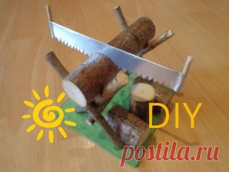 Как сделать оригинальный сувенир своими руками. DIY Souvenir of aluminum beverage cans and wood