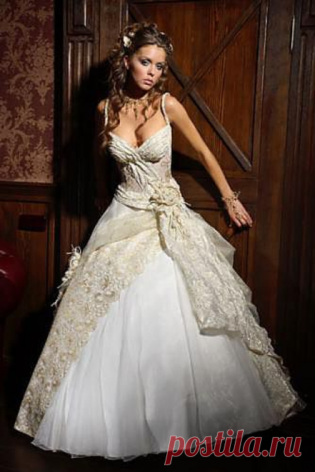 Свадебные платья