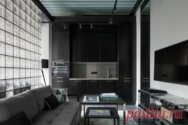 В стиле лофт: апартаменты площадью 35 кв м в здании бывшей фабрики в Москве