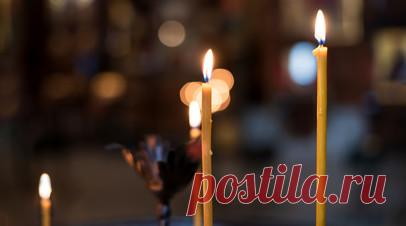 В Волынской области сожгли чудотворную икону Пресвятой Богородицы. В Украинской православной церкви (УПЦ) заявили, что вандалы сожгли чудотворную икону Пресвятой Богородицы и уничтожили входную дверь в часовню у святого источника в селе Будятичи Волынской области Украины. Читать далее