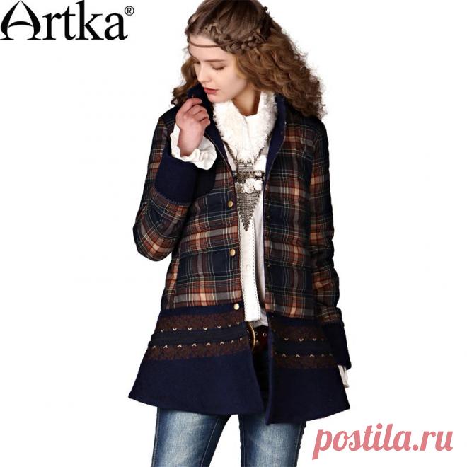 Клетчатый легкий пуховик А-силуэта с воротником-стойкой и закругленным низом, 41369847676 купить за 46170 руб. с доставкой по России, Украине, Беларуси и миру | Пуховики | Artka: интернет-магазин обуви и одежды Artka