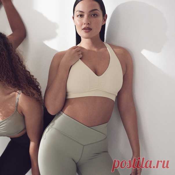 Тренируйтесь в наших стильных новинках из коллекции Conscious! Почувствуйте ваше тело, прислушайтесь к биению вашего сердца и позитивно настройтесь на новый сезон. #HM #HMSport