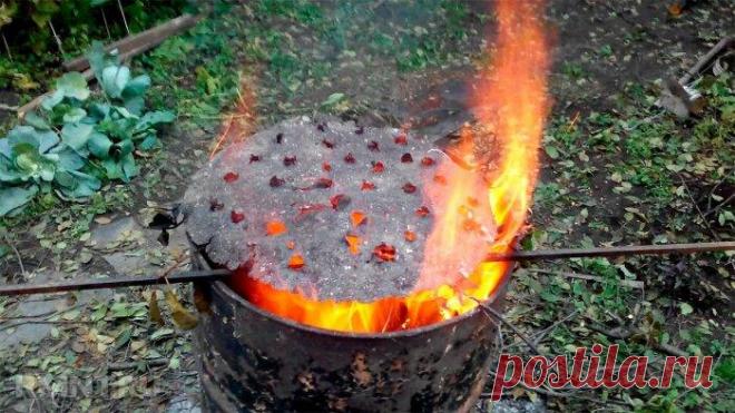 Как без штрафов сжигать мусор на даче, если нужно держать 25 метров от постройки Сжигание мусора на дачном участке превратилось в то еще развлечение. Каждый дачник уже осведомлен об очередном ужесточении правил пожарной безопасности. Сжигать мусор на территории нельзя, если до люб...