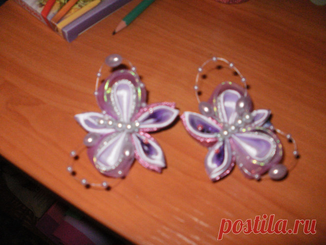 бабочки на зажимах