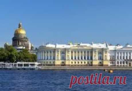 25 февраля в 1721 году Петр I учредил Синод — верховный орган управления Церковью