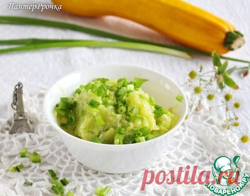 Тёртый кабачок, обжаренный по-провансальски
