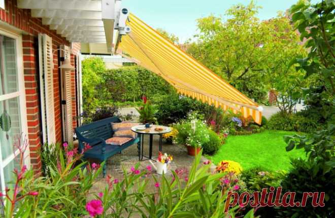 Как создать тень на участке? Хотите отдохнуть в уютном и прохладном уголке в жаркий день на даче? Публикуем 8 способов о том, как создать тень на участке.