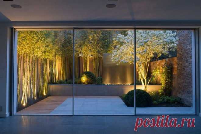 Establish a royal atmosphere at your home, with the designing of this landscaping idea. It has become a trend in modern landscaping ideas the use of LED lights just near the trees and plants to give an attractive impression at the first sight. The natural, as well as the appealing charm of the backyard, is turning it into the perfect decorative place.