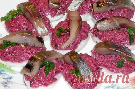 «Ленивая шуба» - бесподобный вариант праздничной закуски!