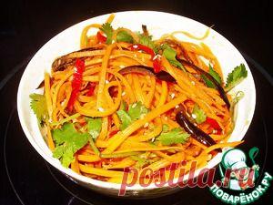 Острый салат из моркови с баклажаном - кулинарный рецепт