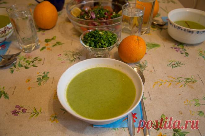 Почему в самоизоляции сидеть на иммуноукрепляющих супах-пюре в 100 раз лучше чем на гречке. И как их делать | ✅PuzaNet | Яндекс Дзен