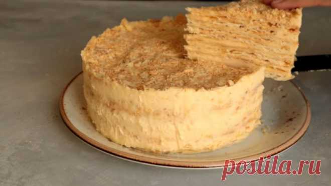 Рецепт САМОГО ВКУСНОГО ТОРТА НАПОЛЕОН - Вы будете готовить Только по этому Рецепту!
Ингредиенты на торт весом 1 кг, 18 см.
Тесто
 Сливочное масло – 215 гр.
 Яичный желток – 30 гр. (примерно 1,5 шт.)
 Мука - 280гр
 Сметана 30% - 125гр
Соль - 3гр
Коньяк - 10 мл.
Крем
Сливок 33-35% - 130гр.
Молоко - 130гр.
Яичный желток - 100гр. (около 5 шт.)
Желатин - 3гр желатина (180 Вloom)
Вода для желатина – 30 мл.
Белый шоколад – 200 гр.
Сахар – 40 гр.
Сливочное масло – 140 гр.
Приготов...