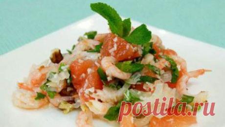 Салатик с креветками, орешками и грейпфрутом | FISH-SEAFOODS.RU