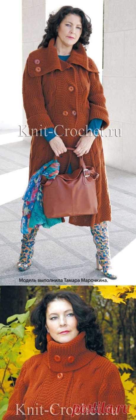 Вязаное спицами пальто с высоким воротником. - Пальто для женщин спицами - Вязание спицами - Каталог статей - Вязание спицами и крючком