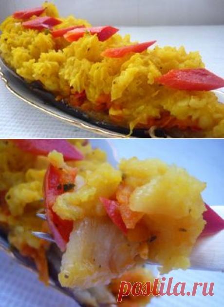 Баклажаны, фаршированные овощным соте, под картофельной шубкой. Рецепт c фото, мы подскажем, как приготовить!