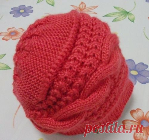 Шапочка вязаная от ободка .