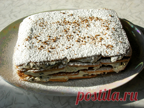 Торт без выпечки с творогом и черносливом