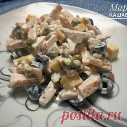 Салат «Максимус» с копчёной курицей и сыром 246 ккал рецепт с фото пошаговый от 🇷🇺🌸Марина Кащавцева ✔️👩🏻‍🍳 Амбассадор Овкусе.ру ☑️ - Овкусе.ру