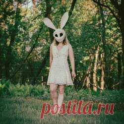 Lame Saggitarius - Rabbit In The Garden (2025) [EP] Artist: Lame Saggitarius Album: Rabbit In The Garden Year: 2025 Country: USA Style: Synthpop, Dream Pop, Darkwave