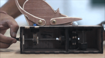 Cat & Mouse - Automaton: 4 Steps (with Pictures)