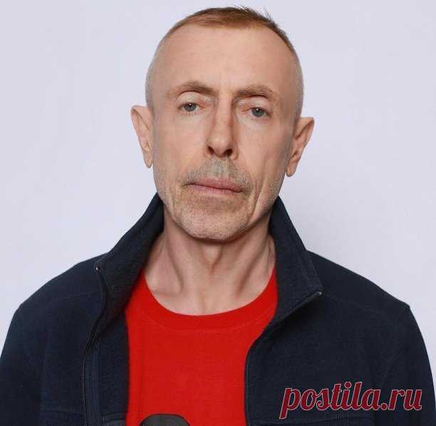 МЯГКИЙ ЖЕЛЧЕГОННЫЙ НАПИТОК
Именно так, я бы охарактеризовал напиток из бессмертника. А вот как делать, я расскажу в этом посте.

Для рецепта нужно:
 1 ст.л. Бессмертника
 2 ч.л. Льняного масла
 Стакан воды

Наполнить стакан тепло-горячей водой. Добавить бессмертник и дать настояться на водяной бане. Добавить льняное масло.

Пить маленькими глоточками с тёплой грелкой на боку. И обязательно поставить лайк посту!

У некоторых уже после первой процедуры исчезает:
• ...