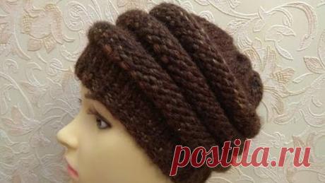 Вязаная шапка из толстой пряжи