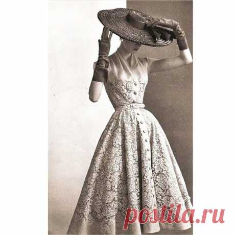 Модная сказка от Кристиана Диора. Блистательные наряды 50-х