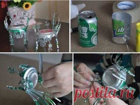 Стульчики из консервных банок.