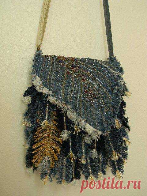 (8) Facebook