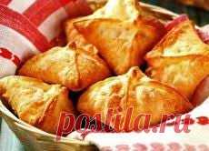 Слоеные конвертики с куриным филе. | Кулинария | Яндекс Дзен