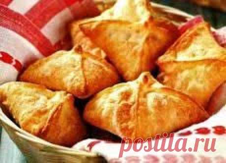 Слоеные конвертики с куриным филе. | Кулинария | Яндекс Дзен