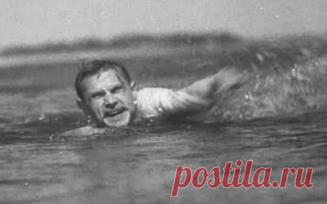 Гибель Чапаева: что с ним случилось на самом деле Мы помним Чапаева по книгам и фильмам, рассказываем о нем анекдоты. Но реальная жизнь красного комдива была не менее интересна. Он любил автомобили, спорил с преподавателями военной академии. А ещё Чапаев не настоящая фамилия.