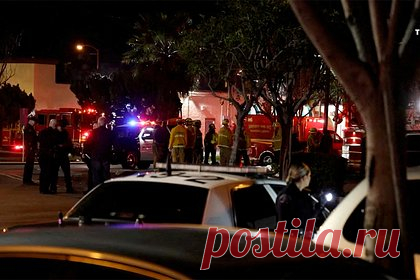 Полиция установила личность подозреваемого в массовой стрельбе в Калифорнии. Полиция установила личность подозреваемого в стрельбе в американском городе Монтерей Парк, штат Калифорния. Как сообщил шериф округа Лос-Анджелес Роберт Луна, им оказался 72-летний Ху Кан Тран. Он также подтвердил смерть подозреваемого. По словам шерифа, других подозреваемых в массовой стрельбе в Монтерей Парке нет.