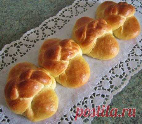 Пирожки разных видов формовки с рисово-мясной начинкой