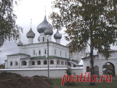 Углич. Кремль, Храмы