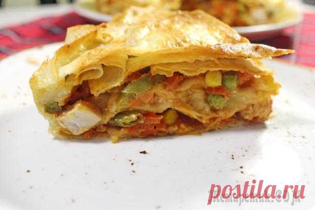Быстрый пирог из лаваша. Очень вкусный, быстрый пирог из лаваша, куриной грудки и овощей