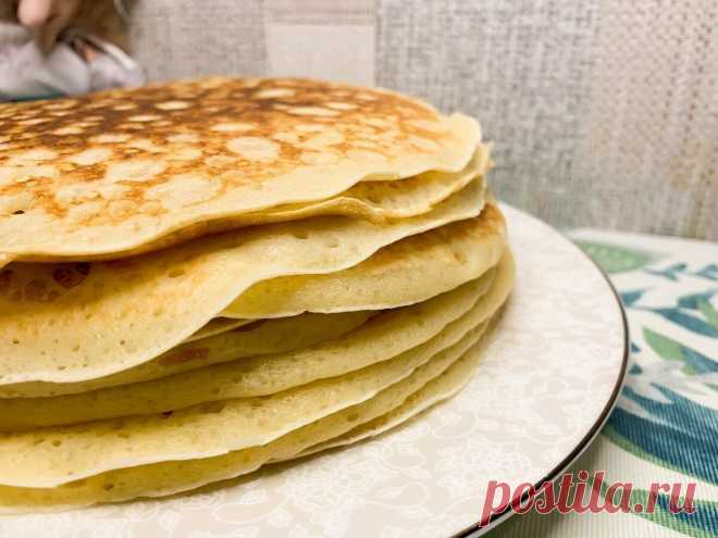 Рецепт «бисквитных» блинов на дрожжах – поменял представление родных о блинах | Кухня Технолога... Рецепт пышных бисквитных блинов, которые так хорошо впитывают пропитки: сгущёнку, варенье и др.