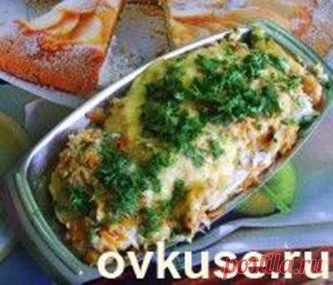 Филе морского окуня с грибным соусом.