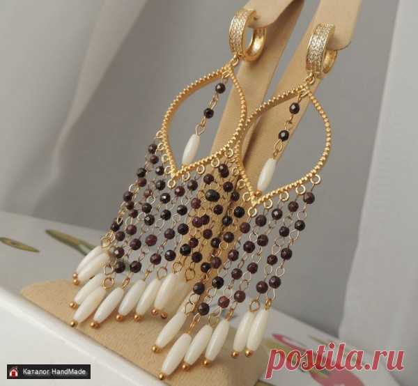 Серьги длинные c бусинами коралла и граната ручной работы купить в Минске и Беларуси, цены на HandMade