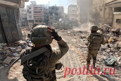 ЦАХАЛ рассказал об имеющихся разведданных о местонахождении заложников в Газе. Израильские военные располагают разведывательной информацией о местонахождении заложников в секторе Газа. Об имеющихся разведданных рассказал пресс-секретарь Армии обороны Израиля (ЦАХАЛ) в резерве Джонатан Конрикуc. Однако раскрывать подробности он не стал из-за деликатности вопроса.