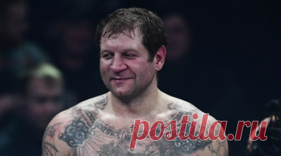 Александр Емельяненко подарил брату Фёдору на день рождения «свою трезвость». Боец смешанных единоборств Александр Емельяненко поздравил брата Фёдора с днём рождения. 28 сентября ему исполнилось 47 лет. Читать далее